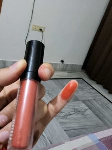 Lakme Absolute Matte Liquid Lip Color