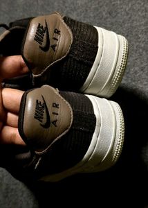 Nike Air Force 1 WMNS Sneakers