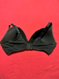 M&amp;S Black Full Coverage Bra – 40DD