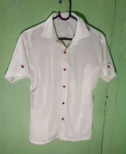 SALE ‼️‼️‼️Classic White Short-Sleeve Shirt