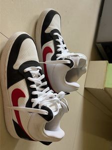 Original Nike Men's White &amp; Black Sneakers