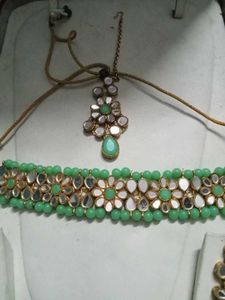 Mint Green Kundan Jewelry Set