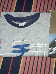 Grey Graphic Print T-Shirt combo
