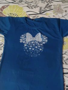 Cute Minnie Mouse Heart T-Shirt
