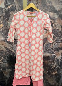 Elegant Pink & White Kurta Set