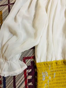 Chic Yellow off shoulder dress