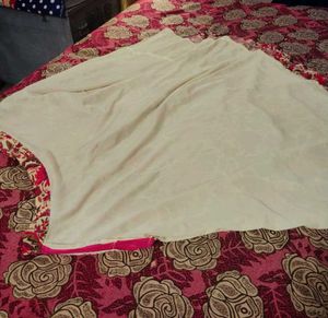 Skirt For Girls Looking So Attractive ,