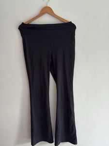 Black Flared Yoga Pants