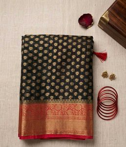 Elegant Black &amp; Gold Banarasi Saree