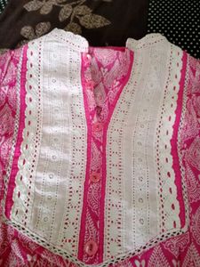 Stylish Pink Printed Kurta