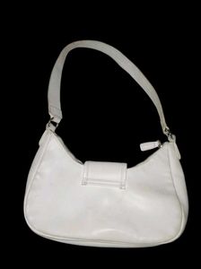 H&amp;M Stylish White Shoulder Bag