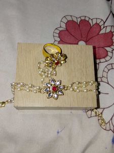 Elegant Hand Harness with Pearls