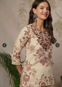 UPARNA embroidered chikankari short kurti