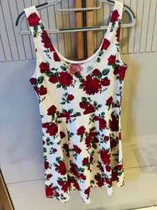 Chic Floral Print Dress