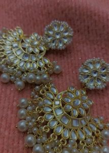 Traditional looking beautiful Earings.. 🌙 🌷✨