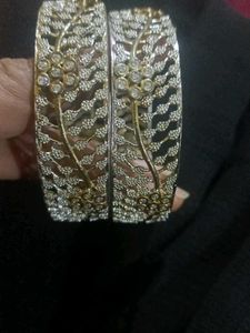 AD Leaf Design Bangles - Set of 2