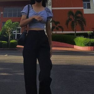 Houndstooth Print Tie-Back Crop Top