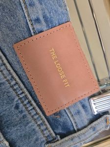 ZARA Ripped Straight Leg Jeans - Loose Fit