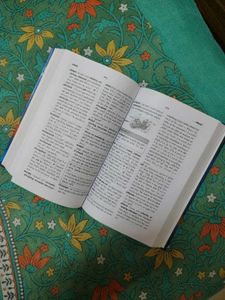 Oxford Compact English-Odia Dictionary