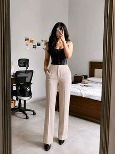 Chic High-Waisted Black & Beige Trousers