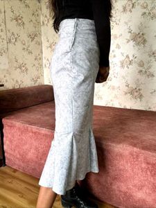 Stylish Grey Fishtail Midi Skirt