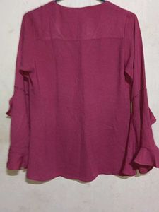 Stylish Women's Ruffled Sleeve Top