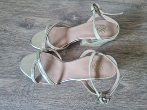 House of Pataudi Sparkly Gold - Mint Green Strappy