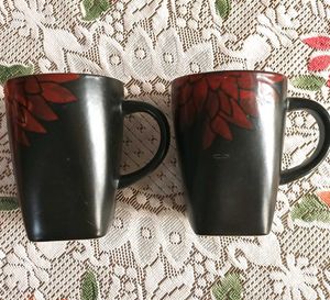 Set of 2 Black Mugs with Red Leaf Design