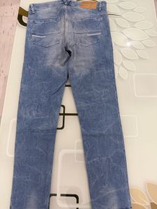 Light Wash Denim Jeans