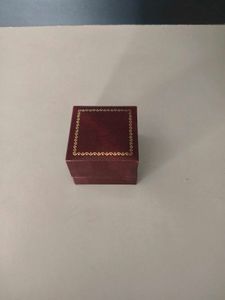 SENCO Ring Box