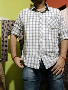 Classic Plaid Button-Up Shirt