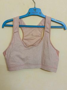 Comfortable Sports Bra with removable spongy cups