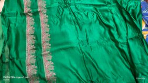Green saree with border print