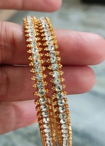 1gm Gold CZ Stone Set of 2