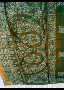 Vibrant Orange &amp; Green Ombre Saree