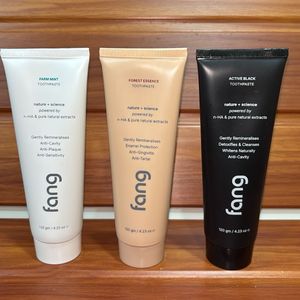 Fang Toothpaste Set