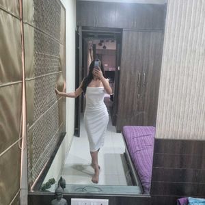 Classy white midi dress