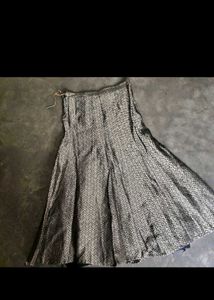 Elegant Brocade Lehenga Skirt