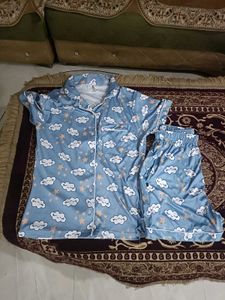 Two piece Cute Cloud nightwear with shorts