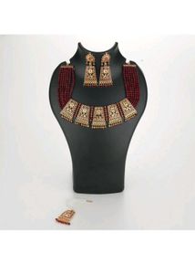 Elegant Red Beaded Choker Necklace Set