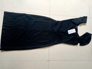 Chic Black Cut-Out Dress with Ruffle Sleeves