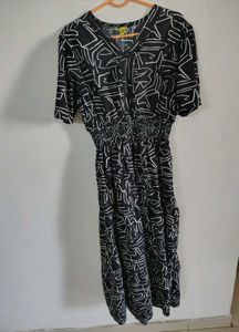 Stylish Black&amp;White Print Dress[FREE DELIVERY]