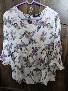 Floral Print Bell Sleeve Top
