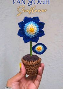 Crocheted Van Gogh "Sunflower"