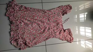 Charming and cute floral printed dress for womens