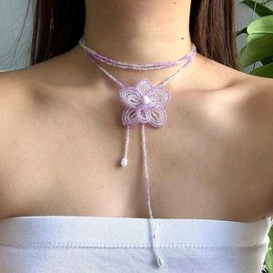 Chic Pink Beaded Flower Necklace