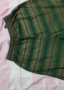 Meeranshi Women's Rayon Printed Kurta with Palazzo
