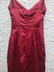 ✧⁠*⁠。Burgundy Satin Midi Dress