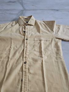 Men's Casual Button-Down Shirt