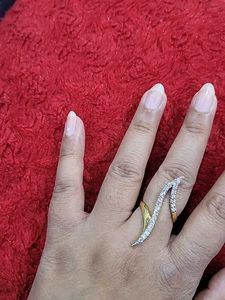 Sparkling Diamond Ring